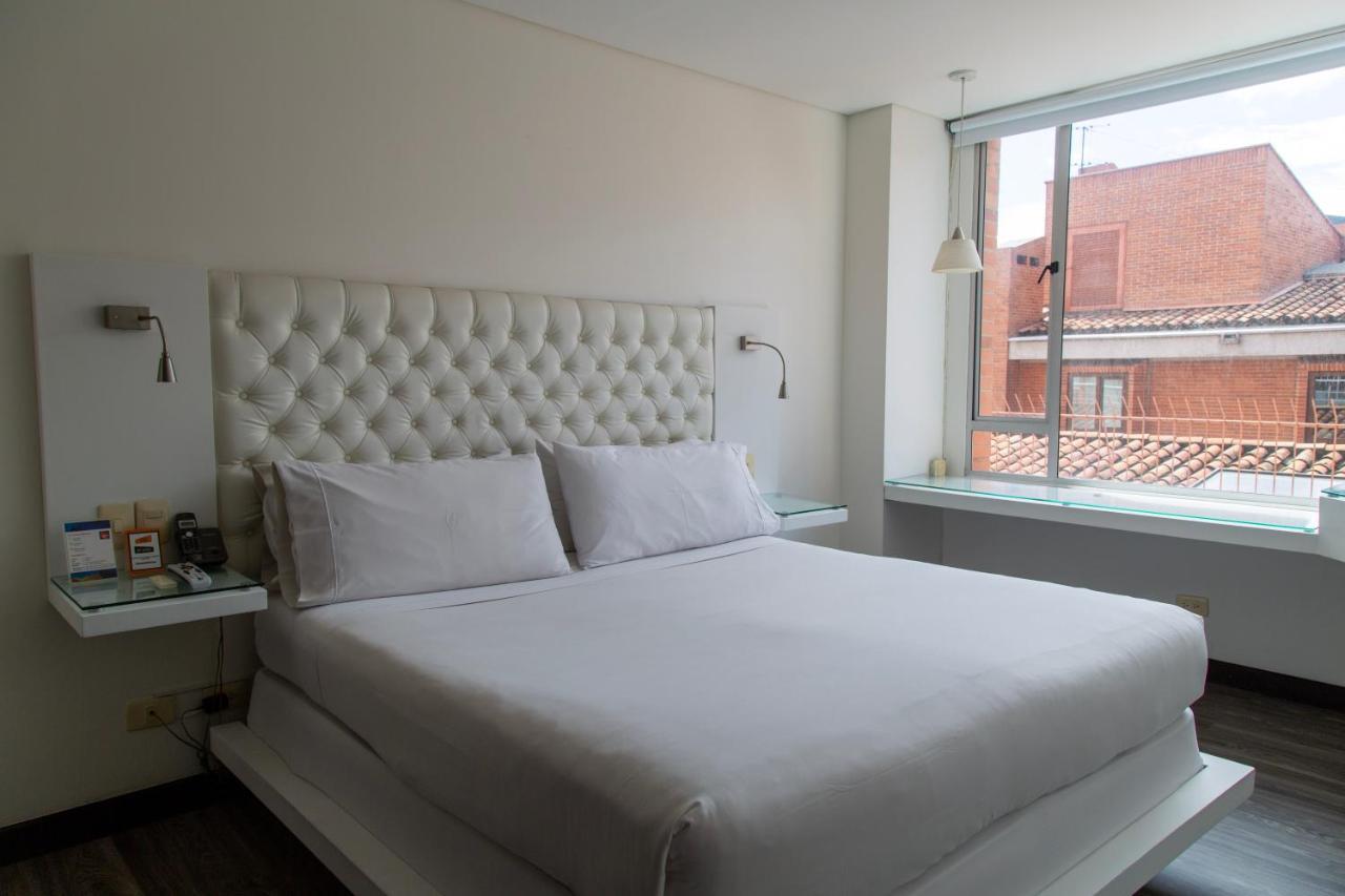 Hotel 104 Art Suites โบโกตา ภายนอก รูปภาพ