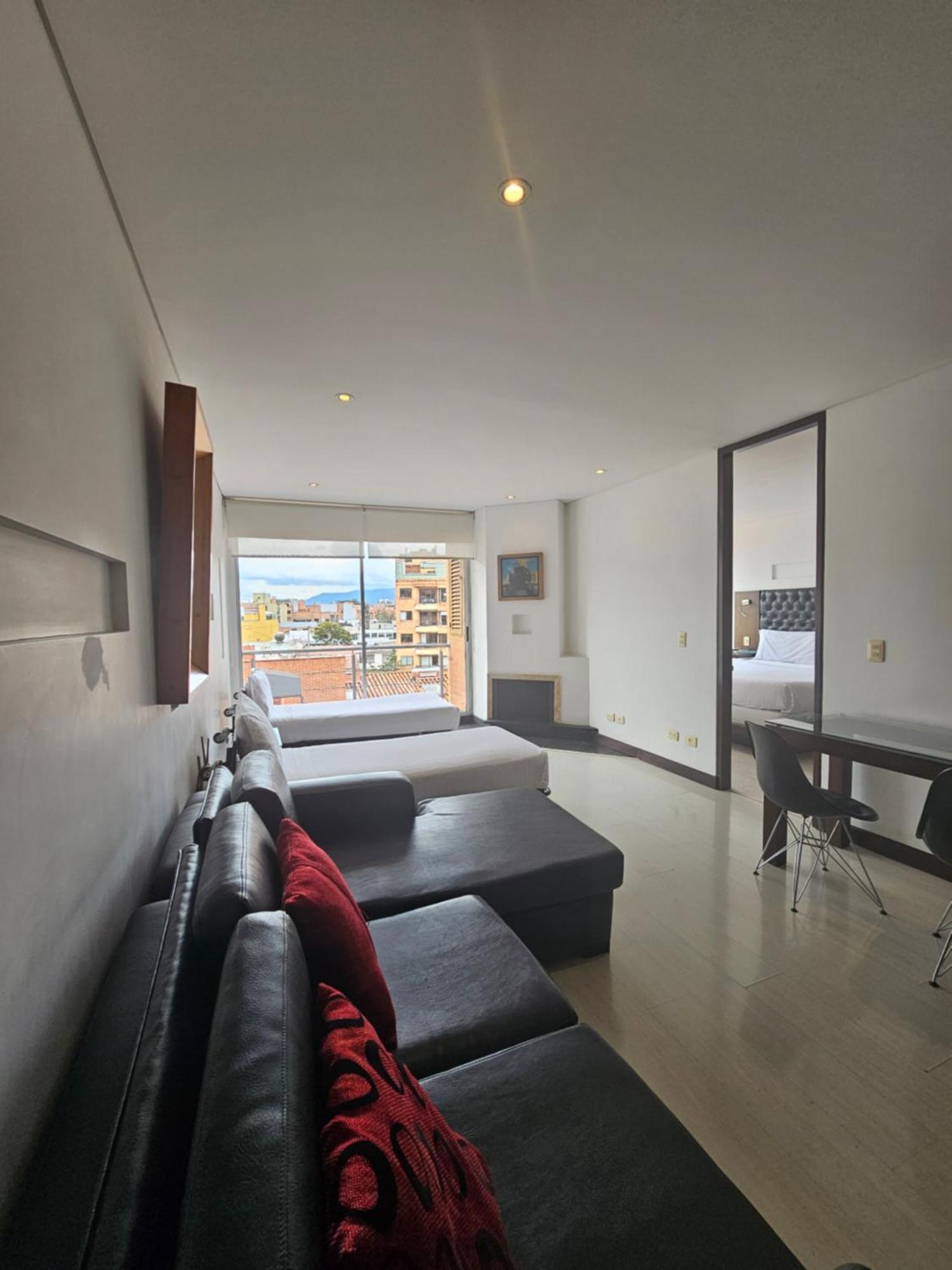 Hotel 104 Art Suites โบโกตา ภายนอก รูปภาพ
